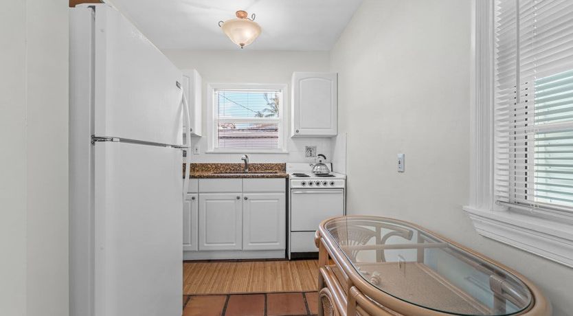 Photo of Palm to Palm