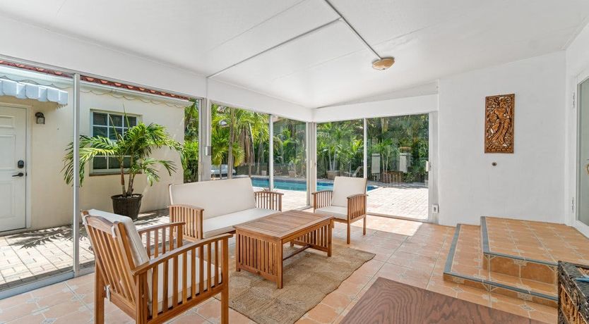 Photo of Palm to Palm