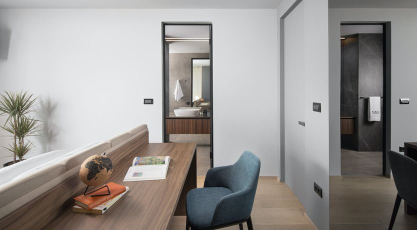 Photo of The Tomato Tree