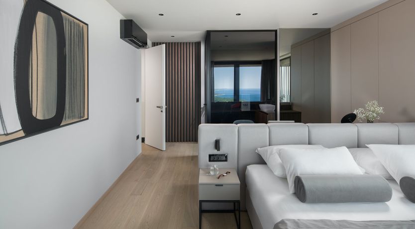 Photo of The Tomato Tree