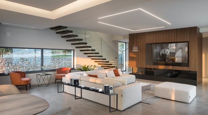 Photo of The Tomato Tree