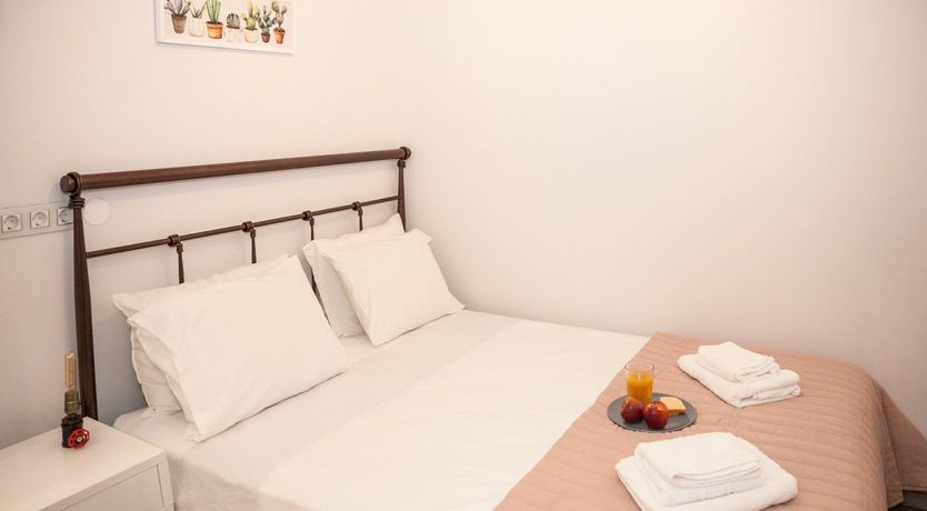 Photo of The Little Apple