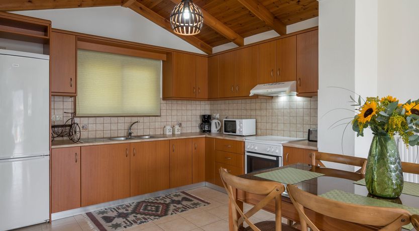 Photo of Lake Horizons