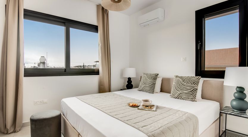 Photo of Cityscape Oasis