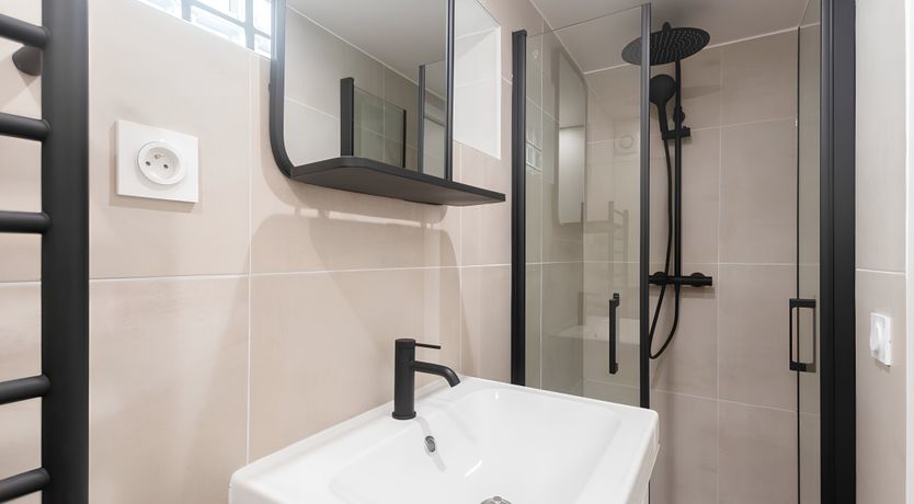 Photo of Eiffel Hideout