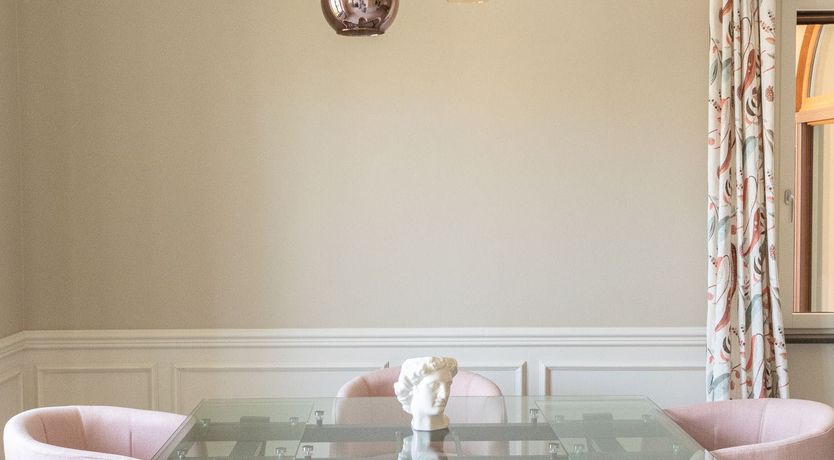 Photo of Peach & Mint