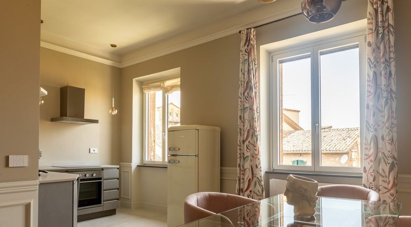 Photo of Peach & Mint