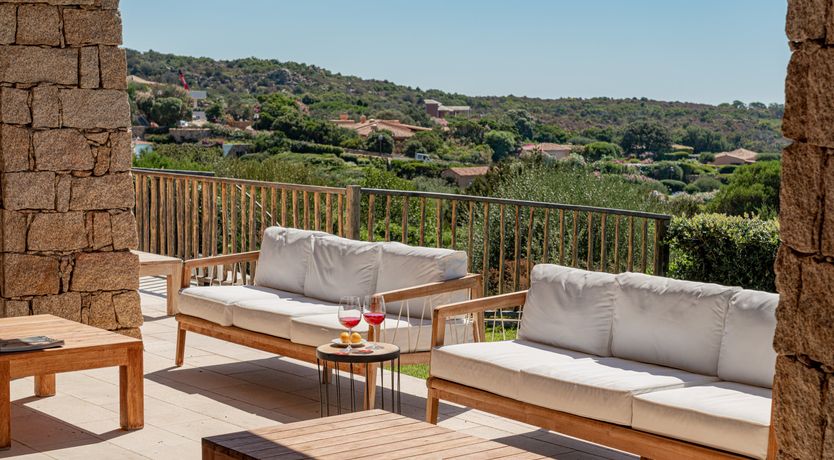 Photo of Bougainvillea Kiss