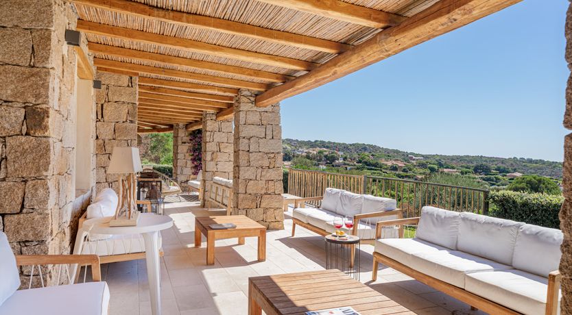 Photo of Bougainvillea Kiss