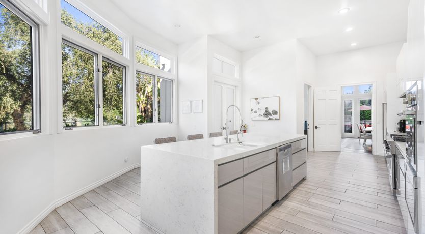 Photo of The Hollywood Ghost