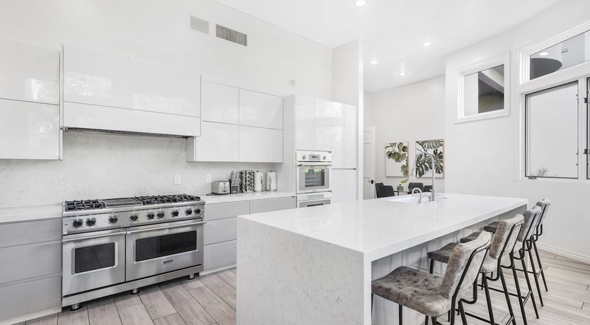 Photo of The Hollywood Ghost