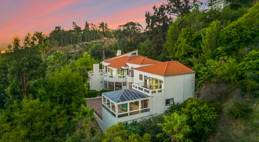 Photo of The Hollywood Ghost