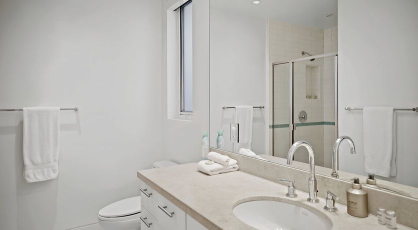 Photo of Ocean on the Horizon