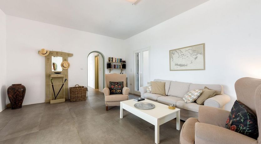 Photo of Crescent Moon View