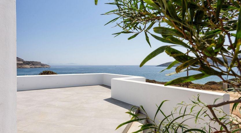 Photo of Crescent Moon View