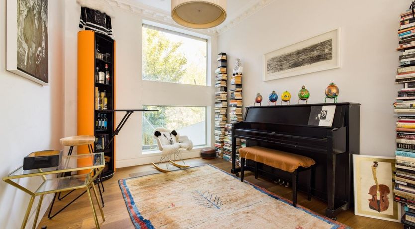 Photo of The City Singer