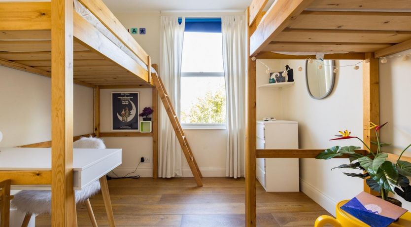 Photo of The City Singer