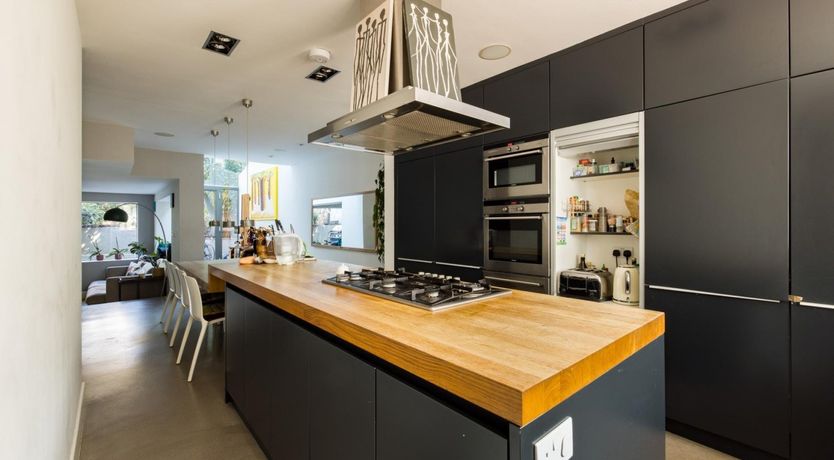 Photo of The City Singer