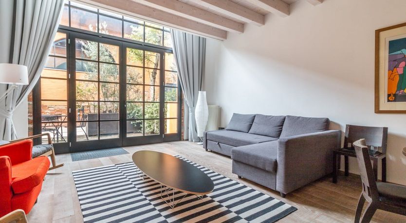 Photo of Venetian Living