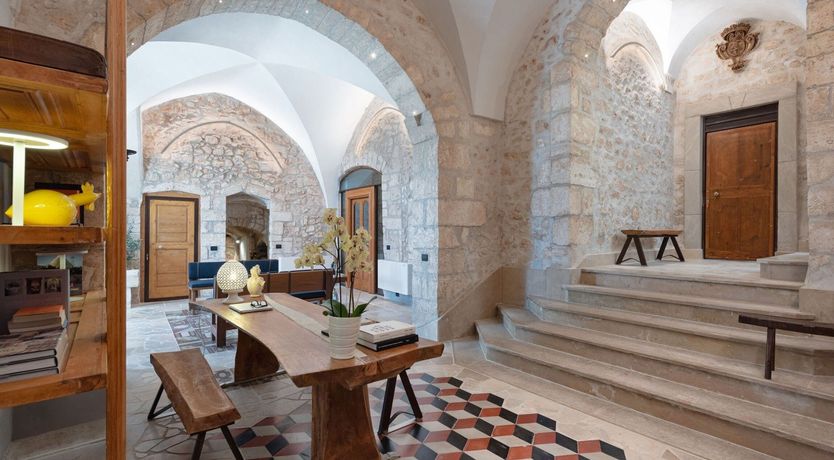 Photo of The Antique City