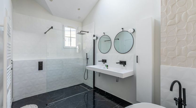 Photo of Trocadero Gem