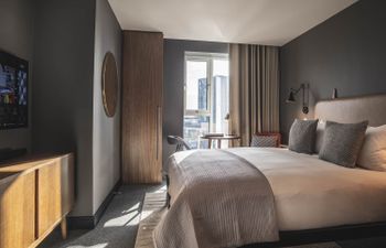 Pretty City London Apartment