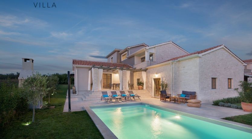 Photo of Sun on the Hills