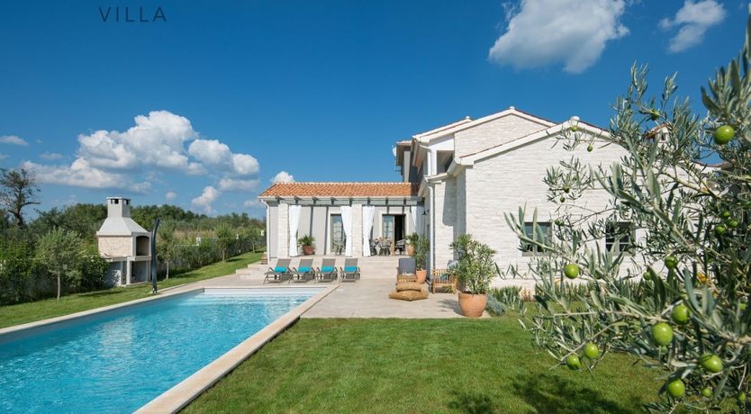 Photo of Sun on the Hills