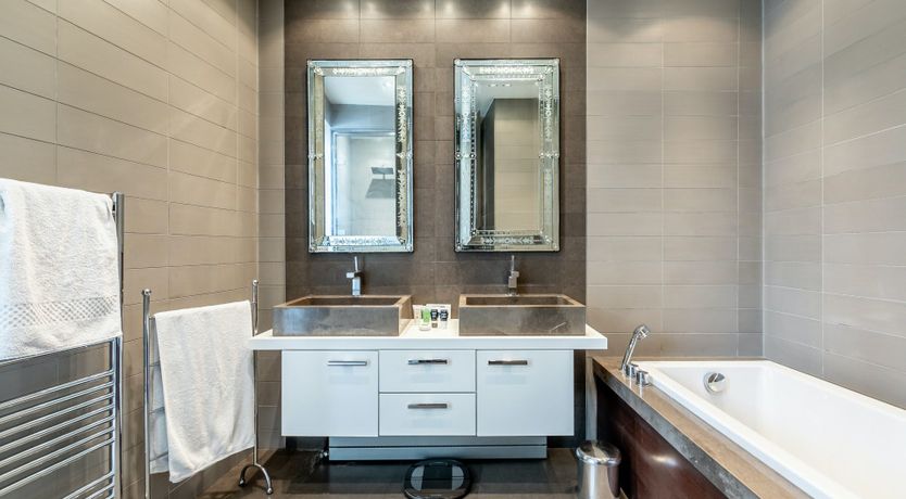 Photo of Elevated Grandeur