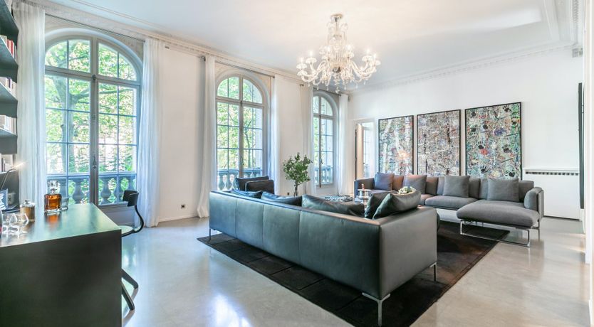 Photo of Elevated Grandeur