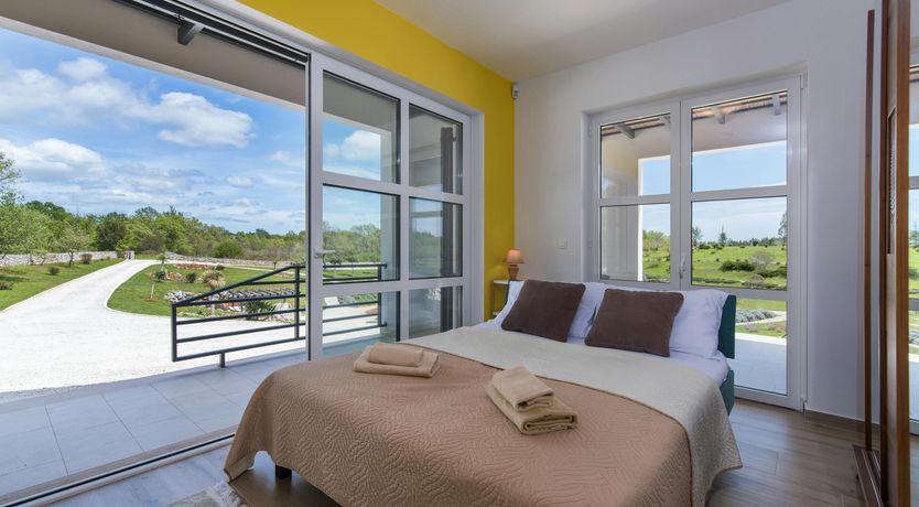 Photo of Picturesque Outlook