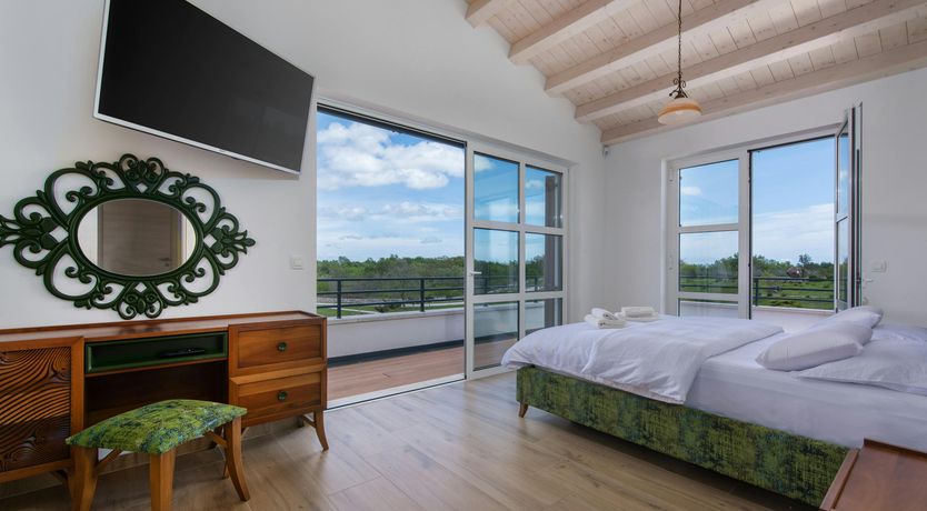 Photo of Picturesque Outlook