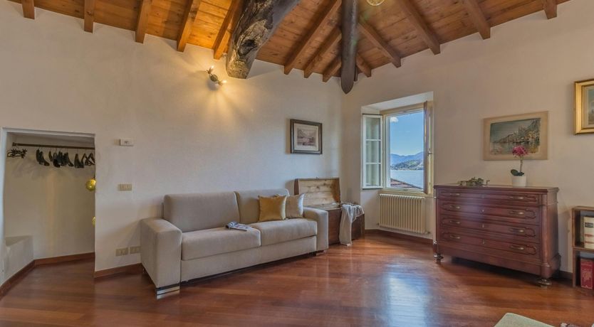 Photo of Flower of the Lake