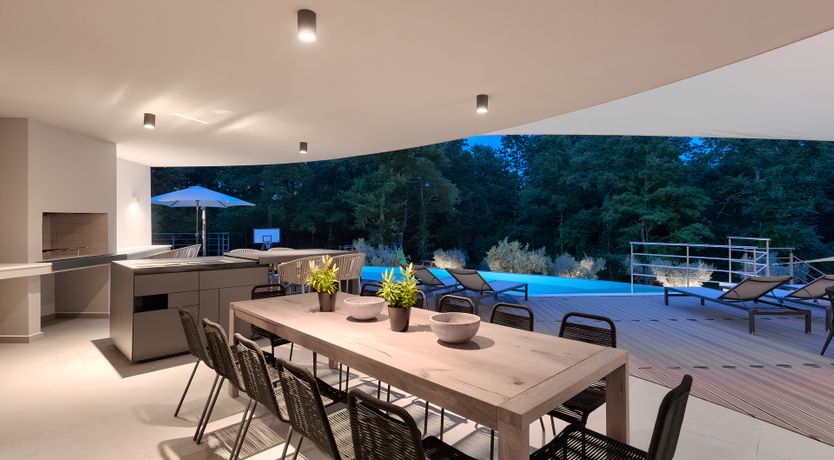 Photo of The Bluegrove