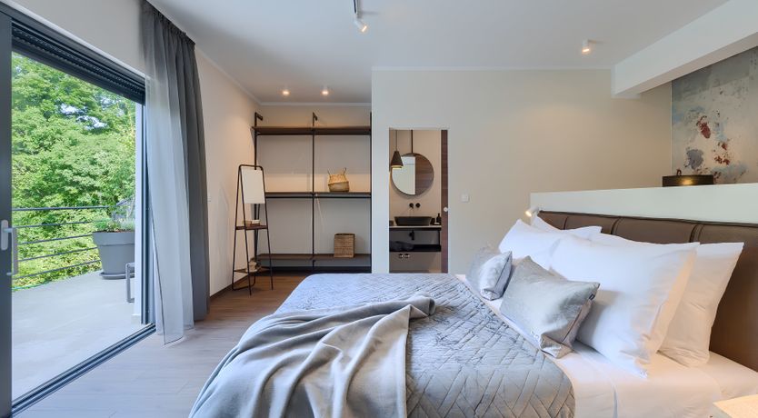 Photo of The Bluegrove