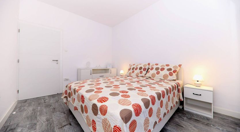 Photo of Borik Bound