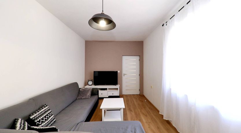 Photo of Borik Bound