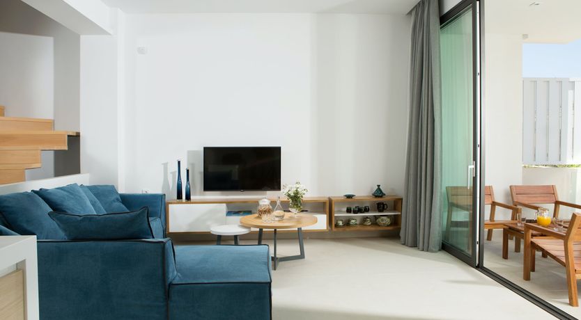 Photo of The Contemporary Admiral