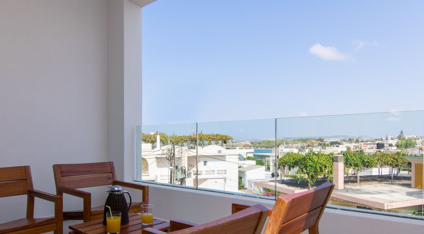 Photo of The Contemporary Admiral