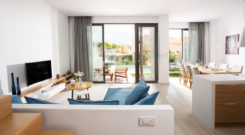 Photo of The Contemporary Admiral