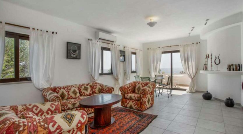 Photo of The Sun & The Ocean