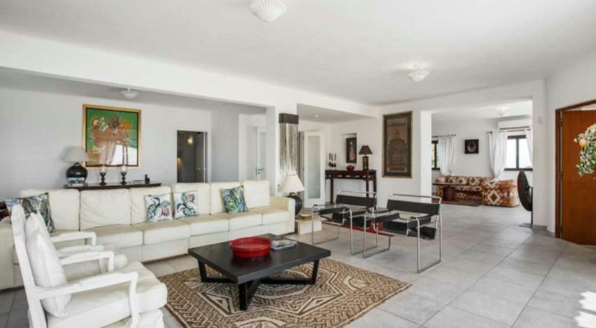 Photo of The Sun & The Ocean