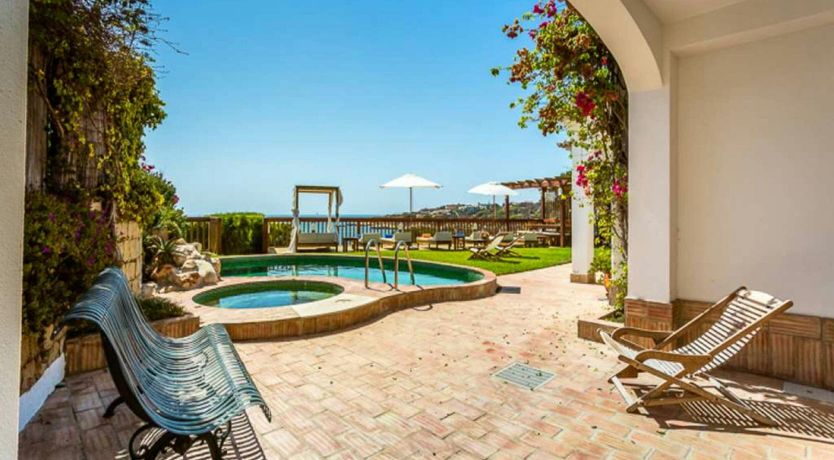 Photo of The Sun & The Ocean