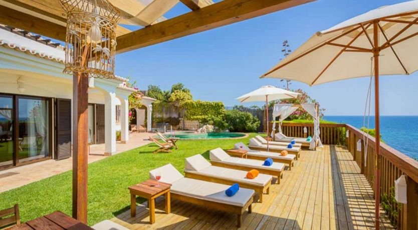 Photo of The Sun & The Ocean