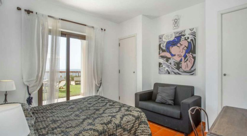 Photo of The Sun & The Ocean