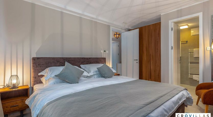 Photo of Blue Feather