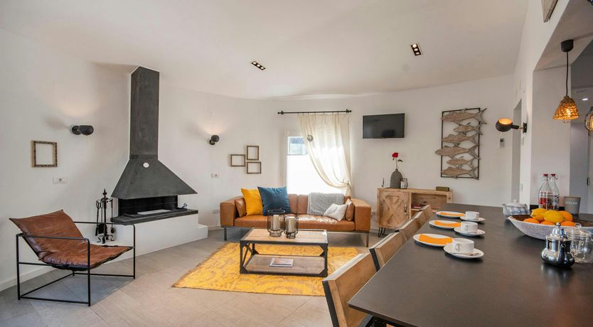 Photo of The Silver Moon