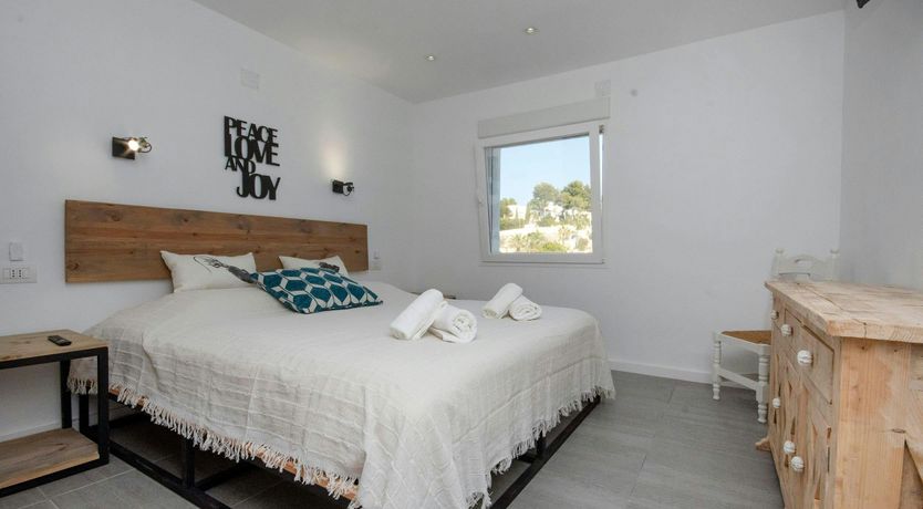 Photo of The Silver Moon