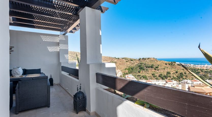 Photo of Sunshine & Vines