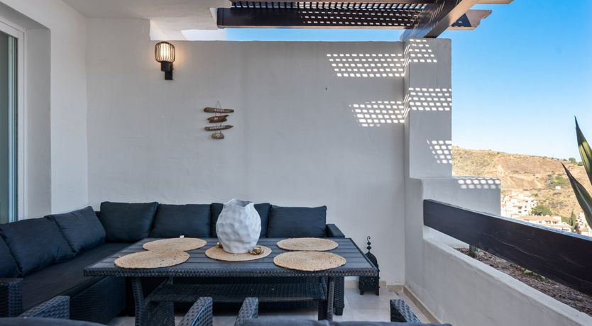 Photo of Sunshine & Vines